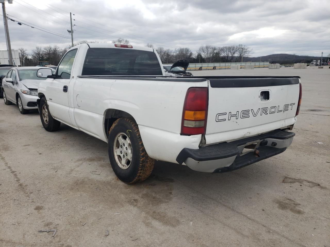 Photo 3 from auction – 2000 CHEVROLET SILVERADO with VIN 1GCEC14W2YE324809