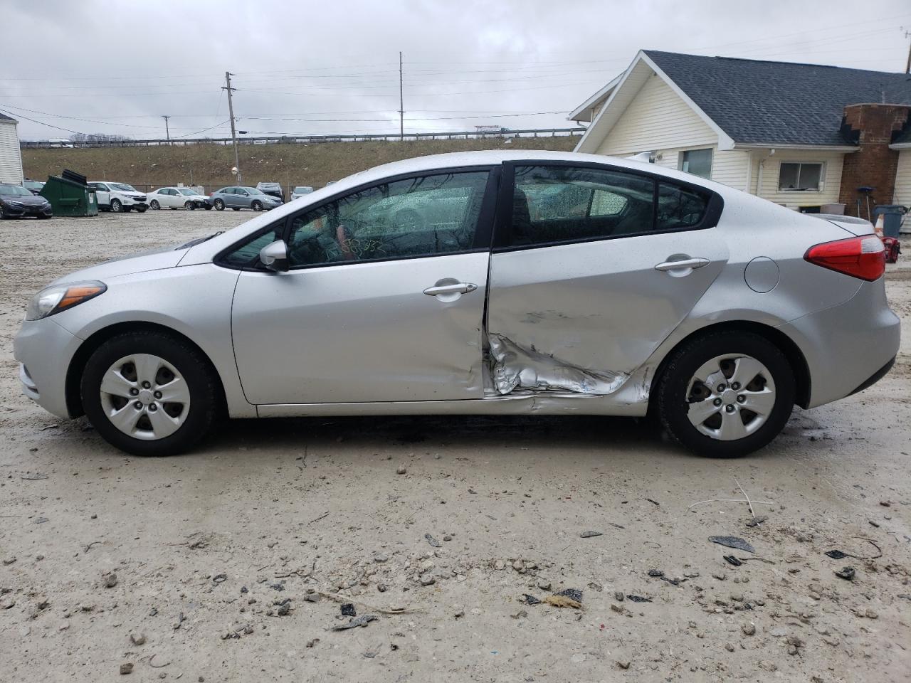 Photo 9 from auction – 2014 KIA FORTE LX with VIN KNAFK4A67E5149737