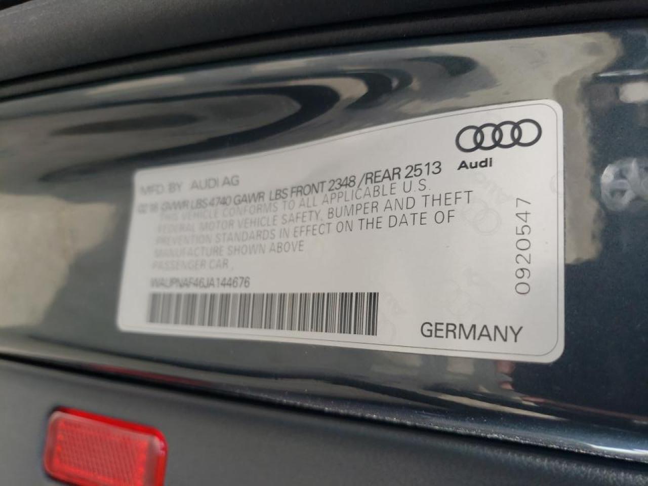 Photo 10 from auction – 2018 AUDI A4 PREMIUM with VIN WAUPNAF46JA144676