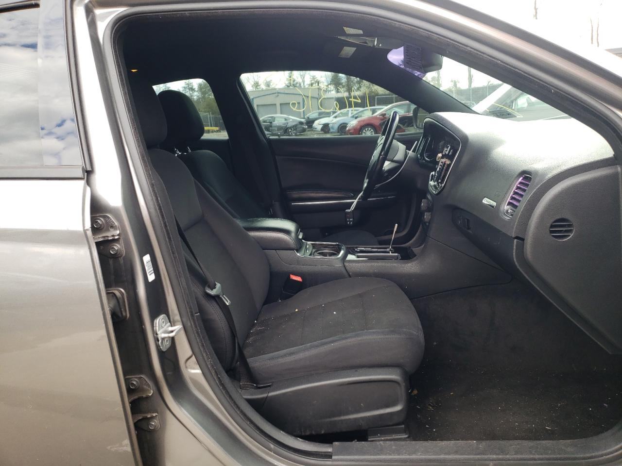 Photo 5 from auction – 2011 DODGE CHARGER with VIN 2B3CL3CG3BH606083