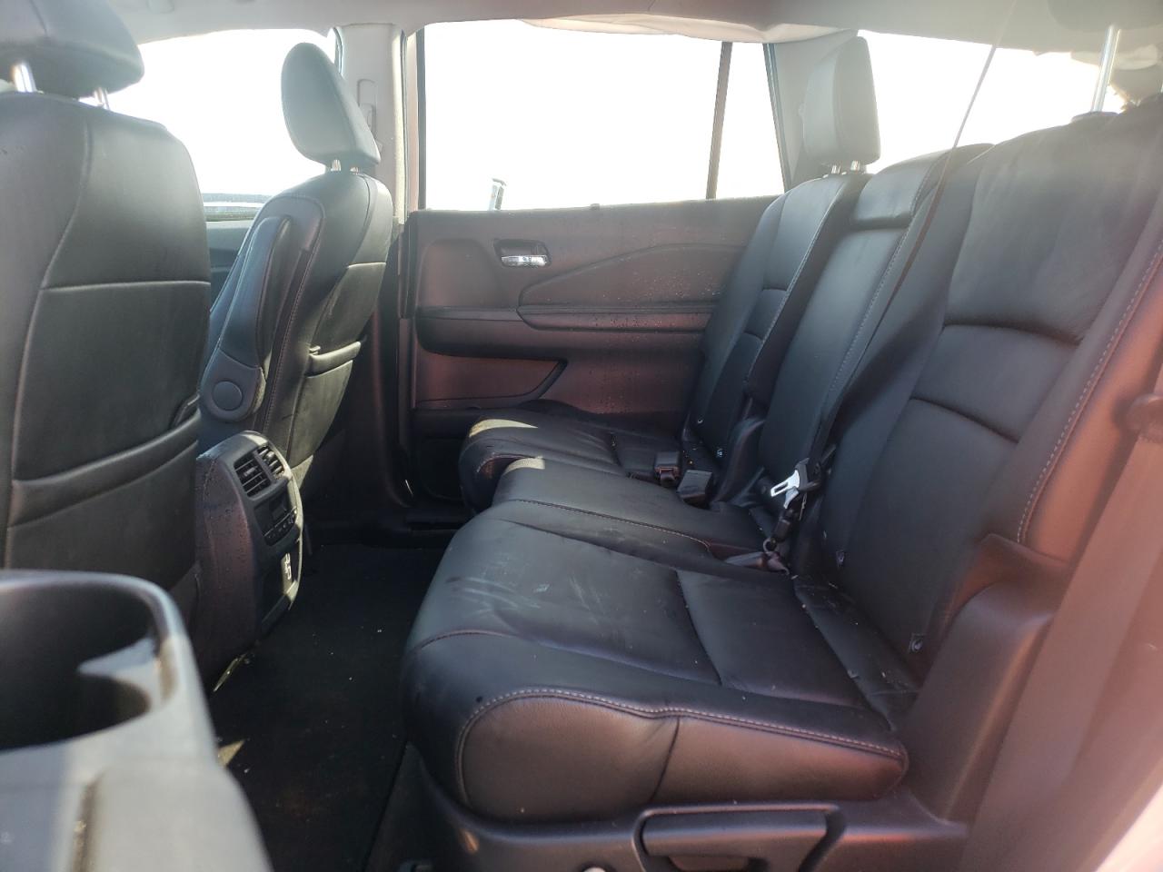 Photo 6 from auction – 2020 HONDA PILOT EXL with VIN 5FNYF6H57LB054647