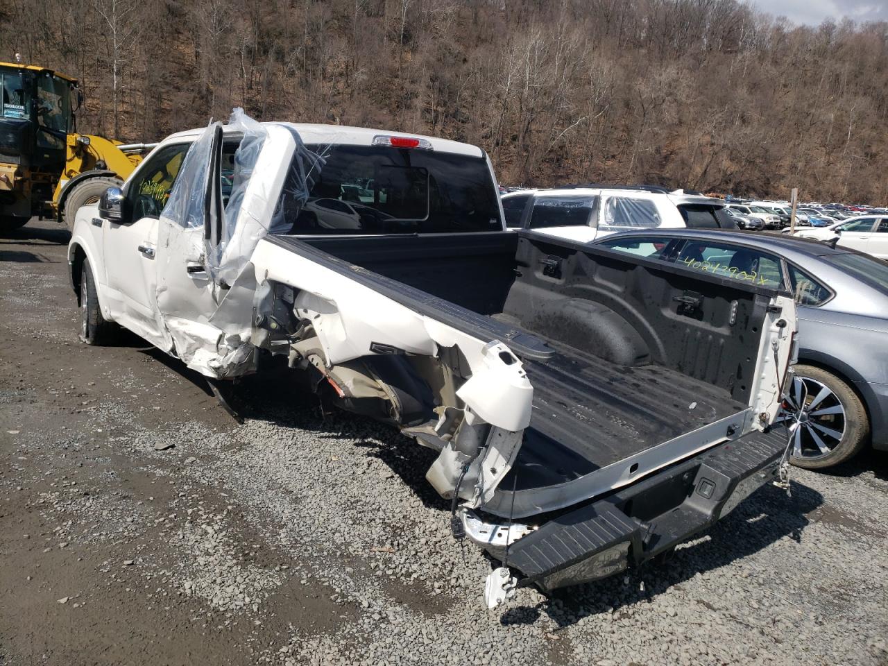Photo 3 from auction – 2019 FORD F150 SUPER with VIN 1FTEW1E53KFD24641