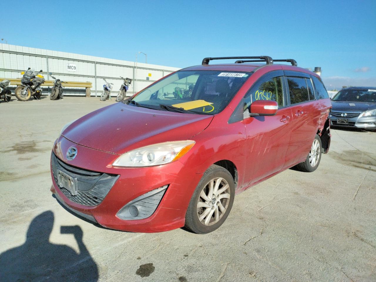 Photo 2 from auction – 2013 MAZDA 5 with VIN JM1CW2BLXD0154395