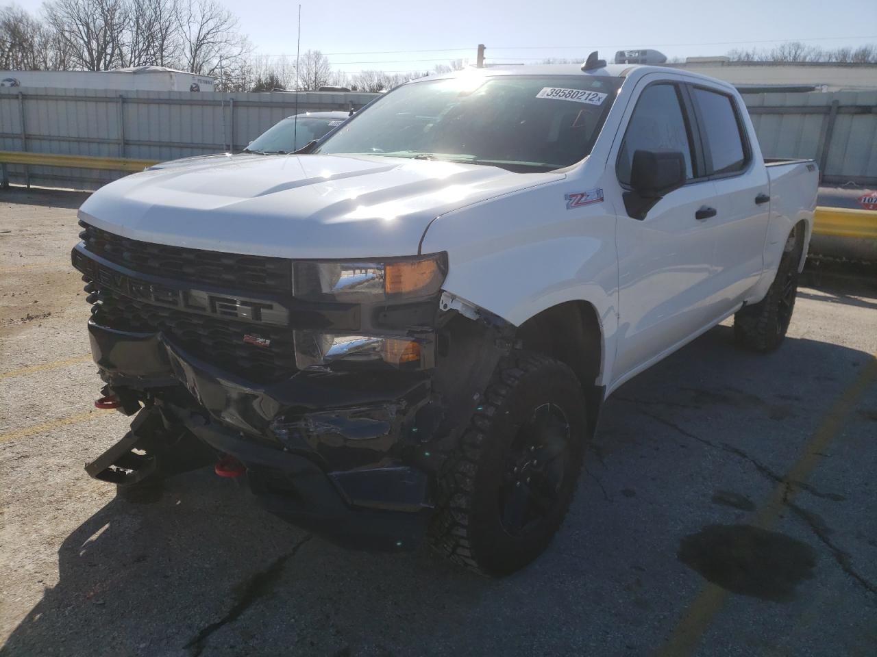 Photo 2 from auction – 2020 CHEVROLET SILVERADO with VIN 1GCPYCEF7LZ356547