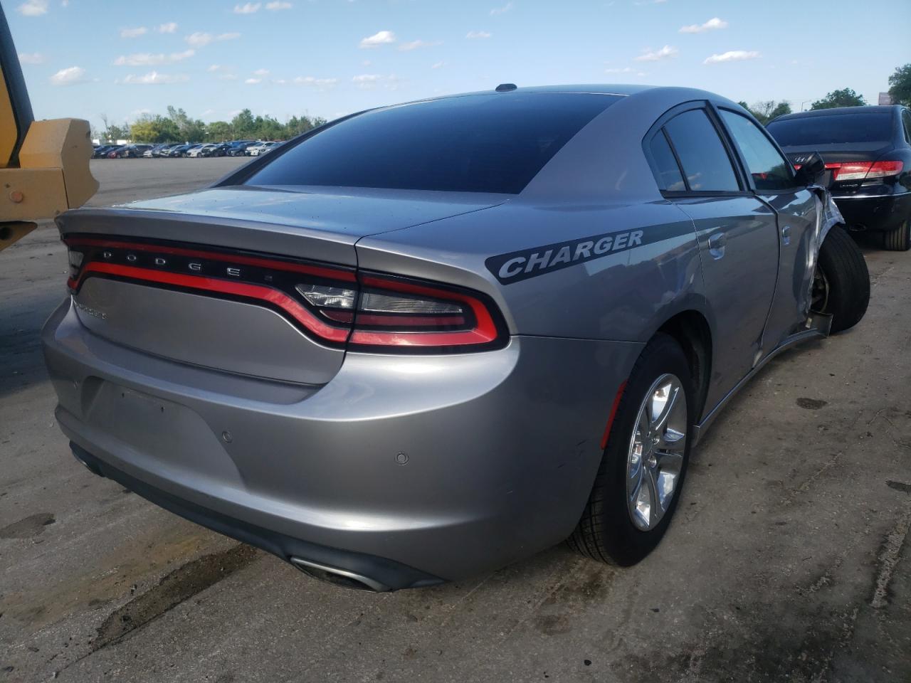 Photo 4 from auction – 2015 DODGE CHARGER SE with VIN 2C3CDXBG8FH776406