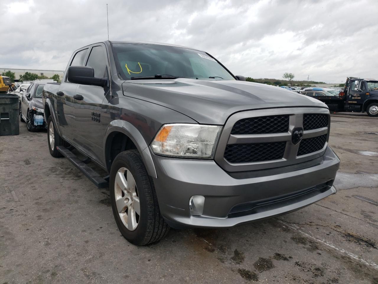 RAM 1500 ST 2013 مع رقم تعريف المركبة 1C6RR7KT0DS702592 - صورة من المزاد