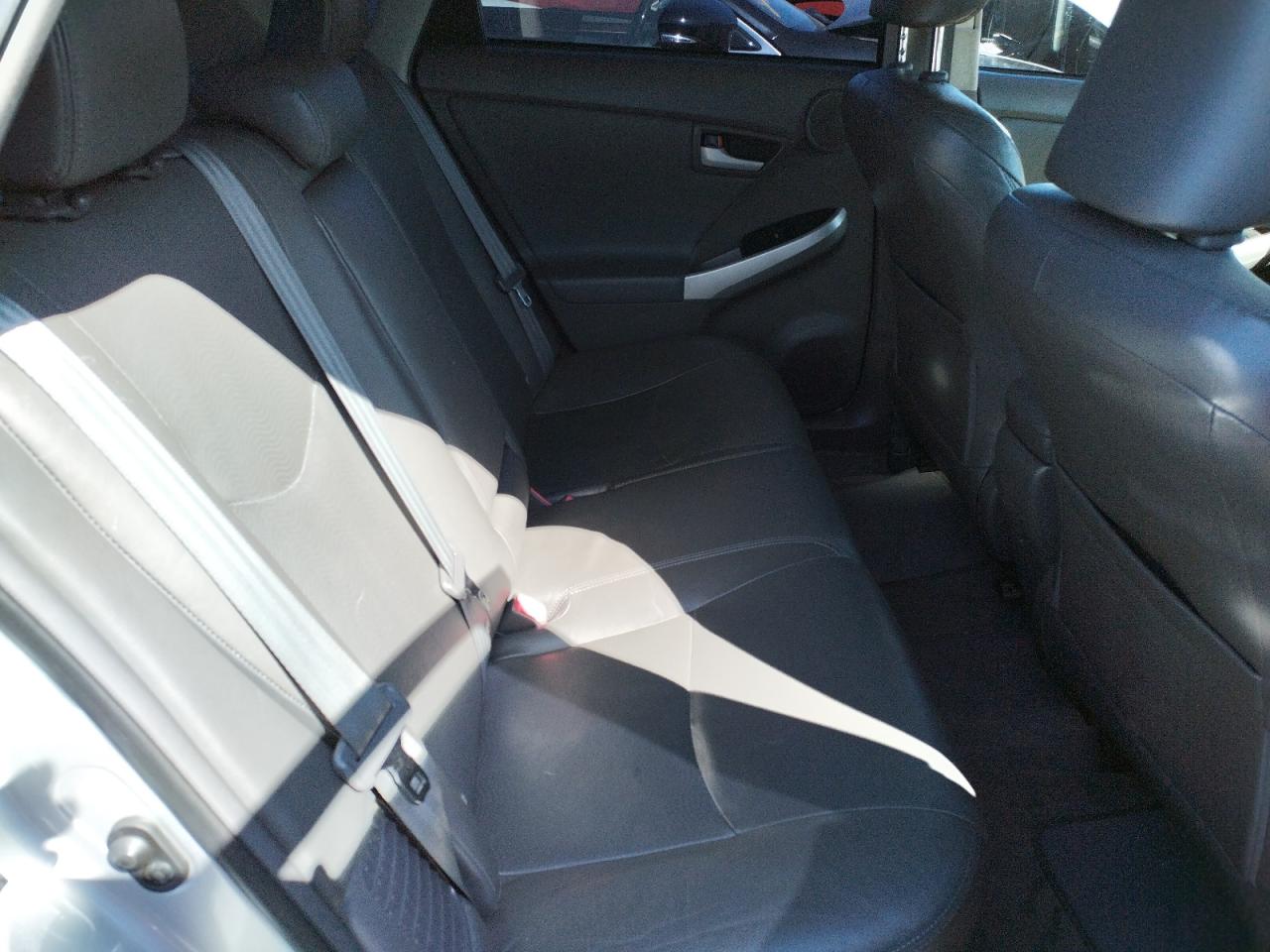 Photo 6 from auction – 2010 TOYOTA PRIUS with VIN JTDKN3DU7A0014620