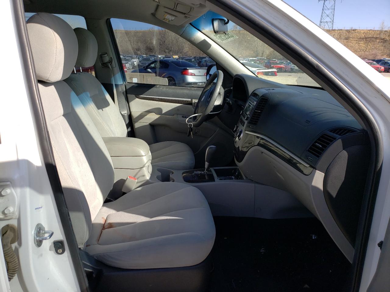 Photo 5 from auction – 2009 HYUNDAI SANTA FE G with VIN 5NMSG73D19H288040
