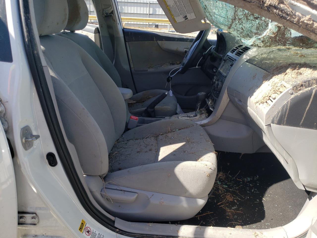 Photo 5 from auction – 2013 TOYOTA COROLLA BA with VIN 5YFBU4EE8DP147526