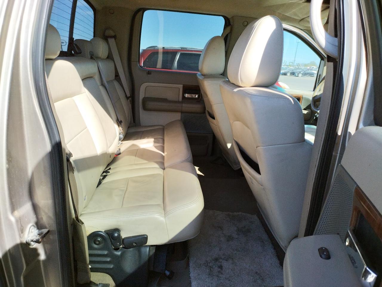 Photo 6 from auction – 2004 FORD F-150 with VIN 1FTPW12534KC08055