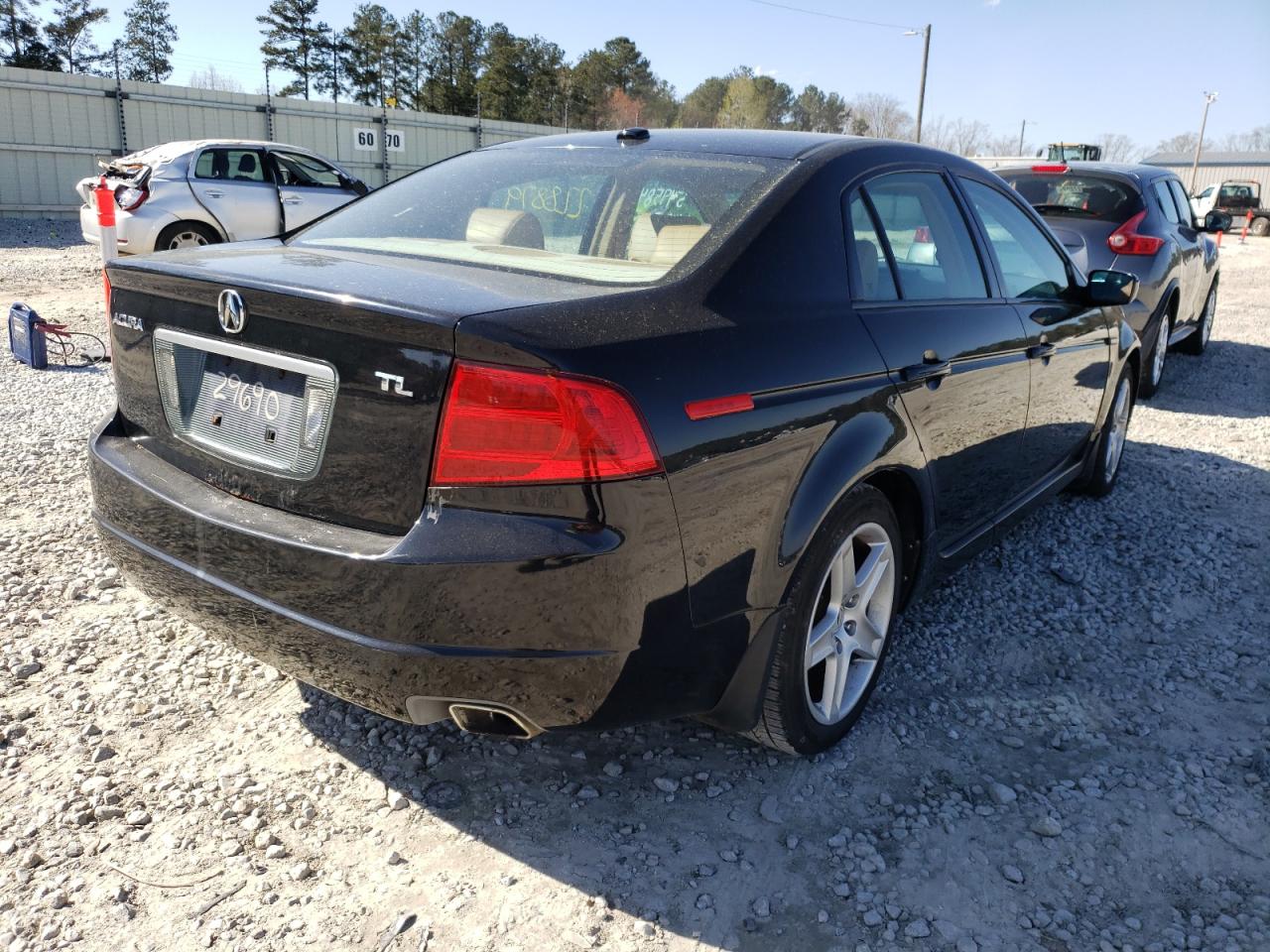 Photo 4 from auction – 2004 ACURA TL with VIN 19UUA66264A052650