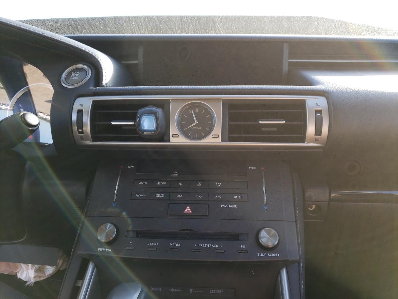 Photo 9 from auction – 2016 LEXUS IS 200T with VIN JTHBA1D25G5009182