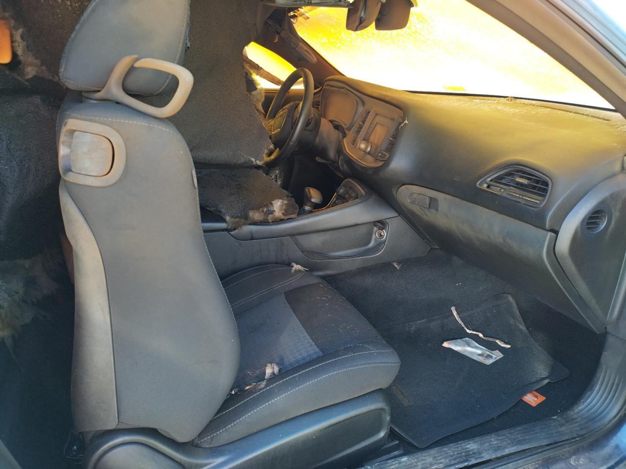 Photo 5 from auction – 2015 DODGE CHALLENGER with VIN 2C3CDZAG9FH932420