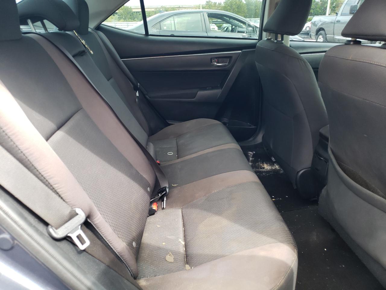 Photo 6 from auction – 2017 TOYOTA COROLLA L with VIN 5YFBURHE2HP691745
