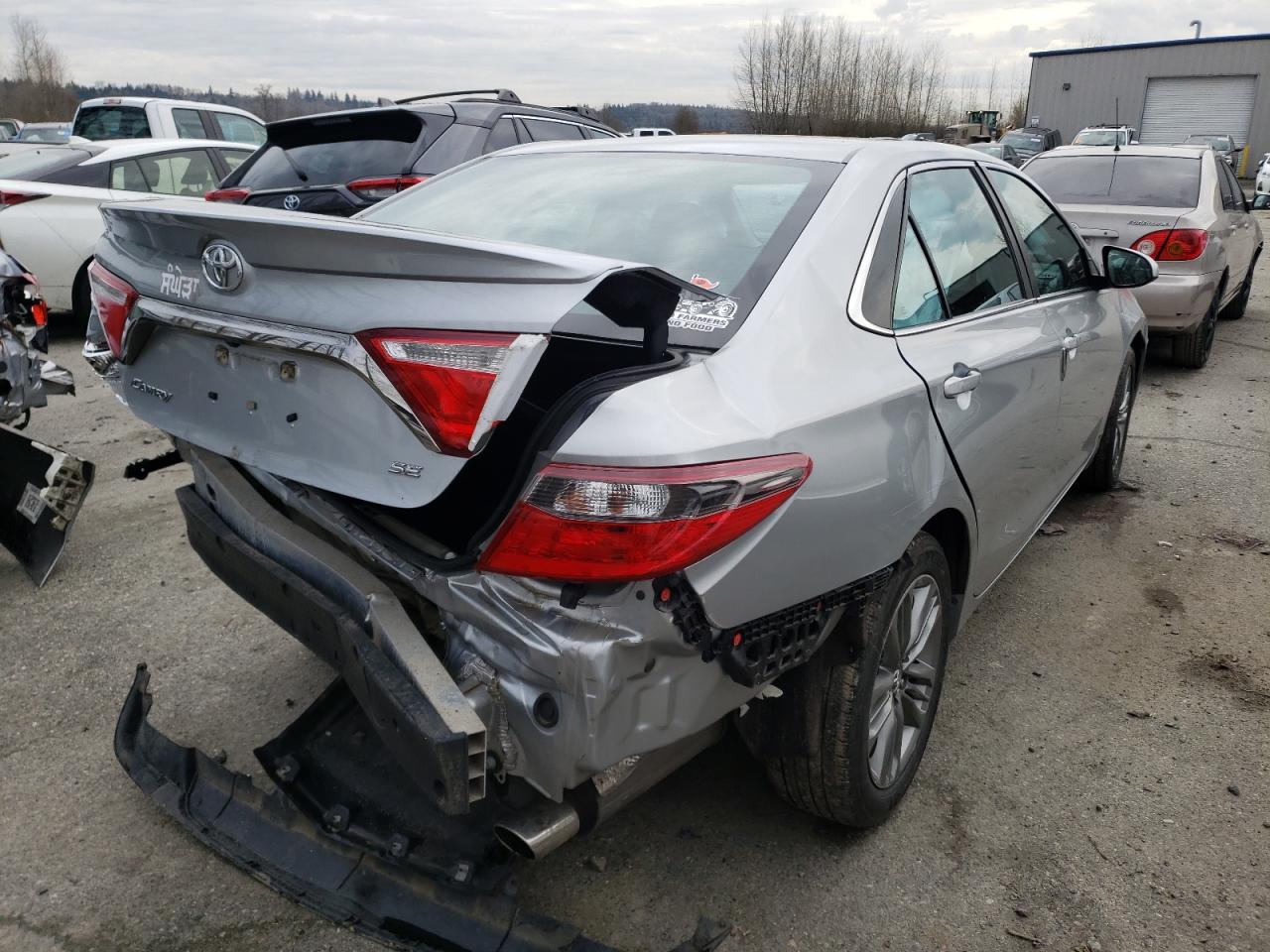 Photo 4 from auction – 2016 TOYOTA CAMRY LE with VIN 4T1BF1FK5GU197638