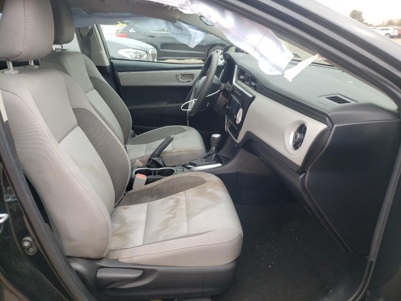 Photo 5 from auction – 2018 TOYOTA COROLLA L with VIN 2T1BURHE3JC041652