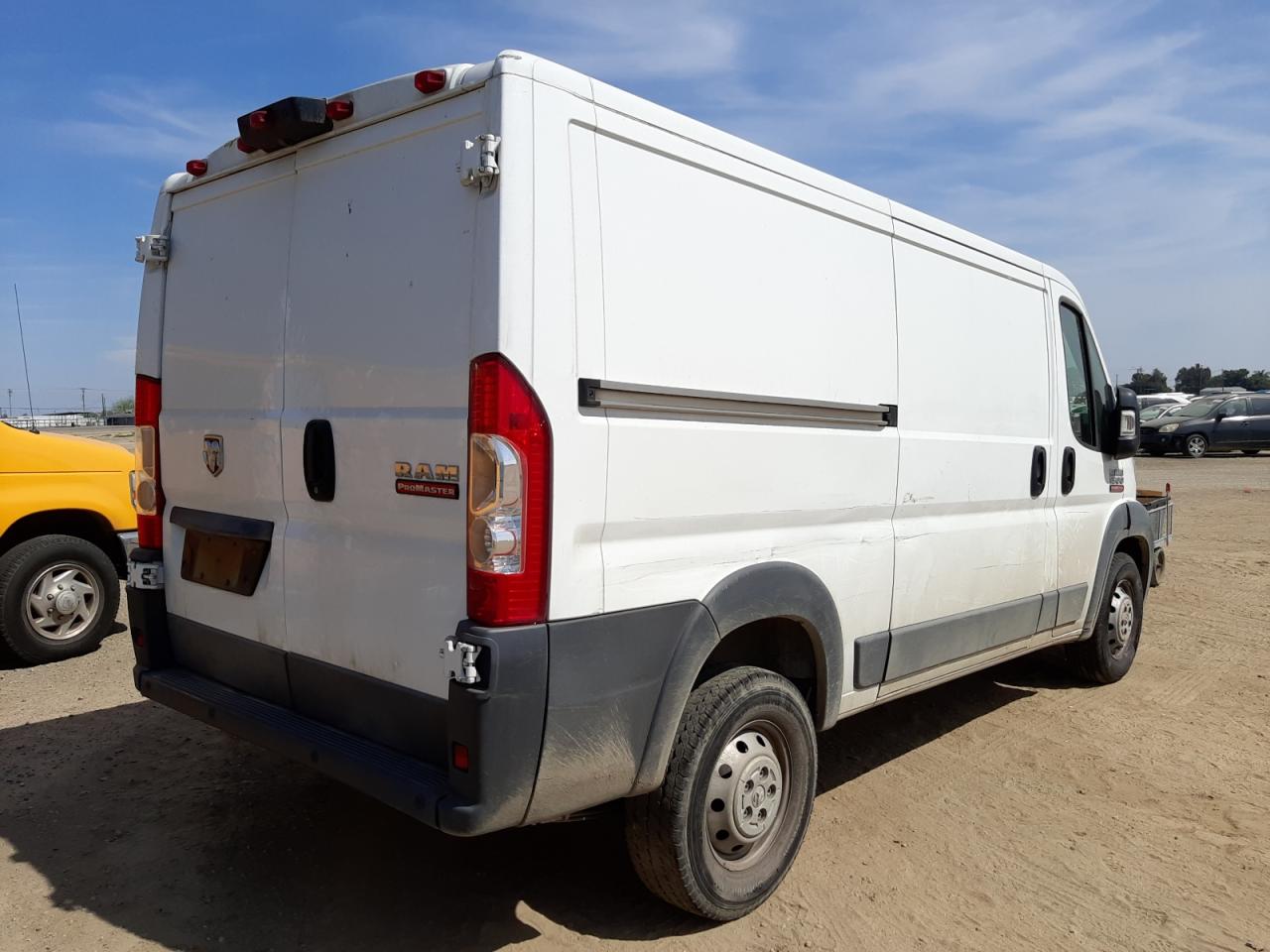 Photo 4 from auction – 2017 RAM PROMASTER with VIN 3C6TRVAG6HE500119