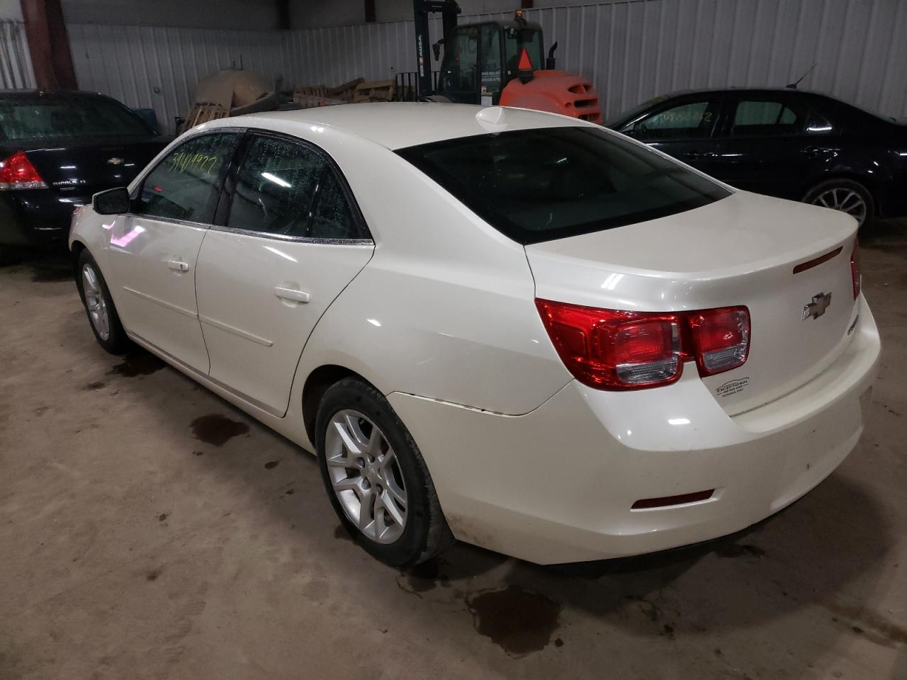 Photo 3 from auction – 2014 CHEVROLET MALIBU 1LT with VIN 1G11C5SL2EF111274