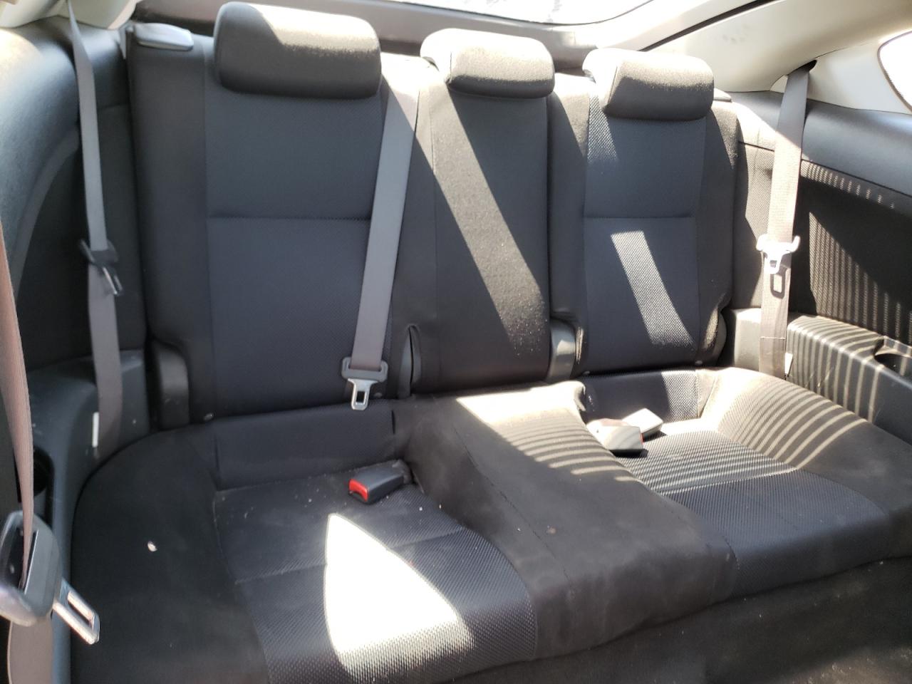Photo 6 from auction – 2005 TOYOTA SCION TC with VIN JTKDE177850048728