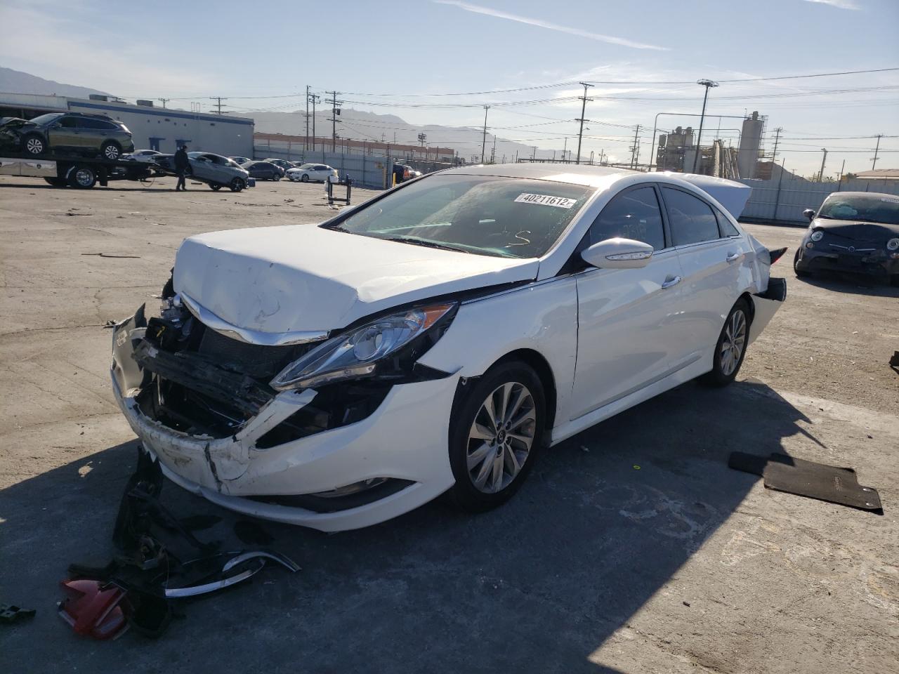 Photo 2 from auction – 2014 HYUNDAI SONATA SE with VIN 5NPEC4AC1EH930206