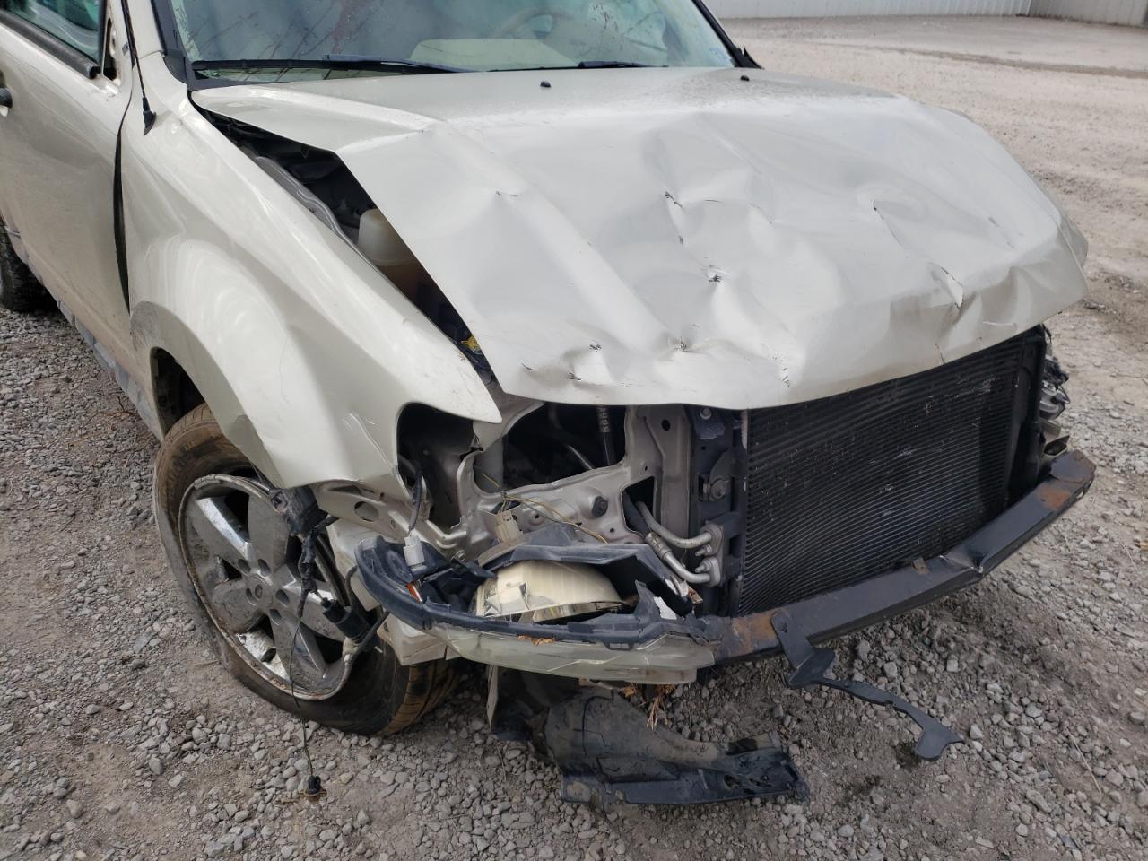 صورة رقم 9 من المزاد - 2012 FORD ESCAPE XLT مع VIN 1FMCU0D7XCKA47825