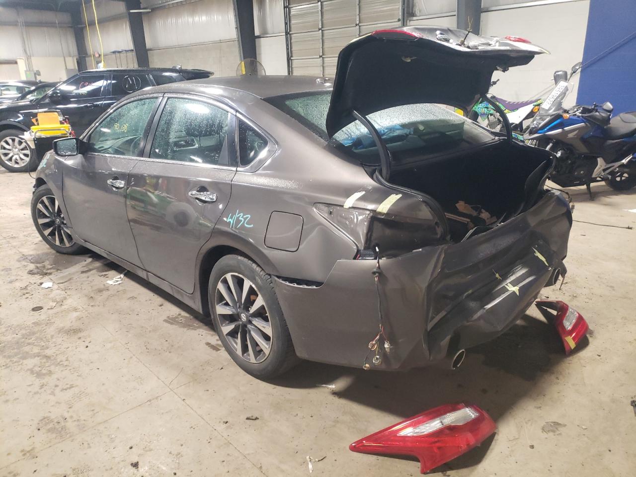 Photo 3 from auction – 2017 NISSAN ALTIMA 2.5 with VIN 1N4AL3AP7HC116451