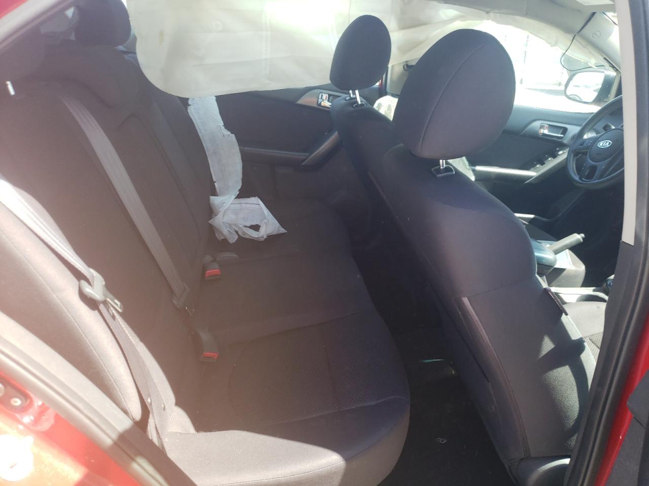 Photo 6 from auction – 2013 KIA FORTE EX with VIN KNAFU5A24D5655330
