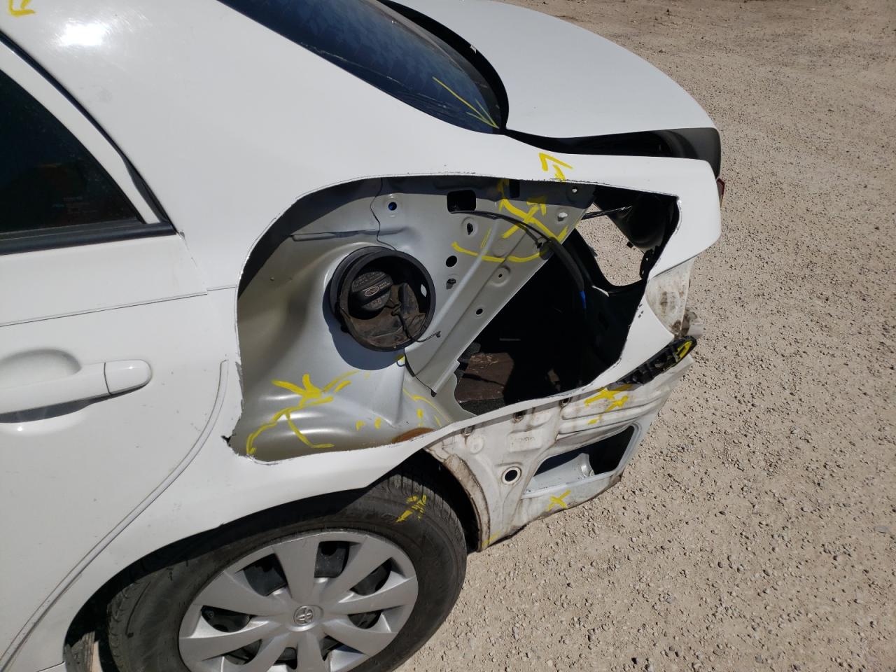 Photo 9 from auction – 2013 TOYOTA COROLLA BA with VIN 5YFBU4EEXDP120344