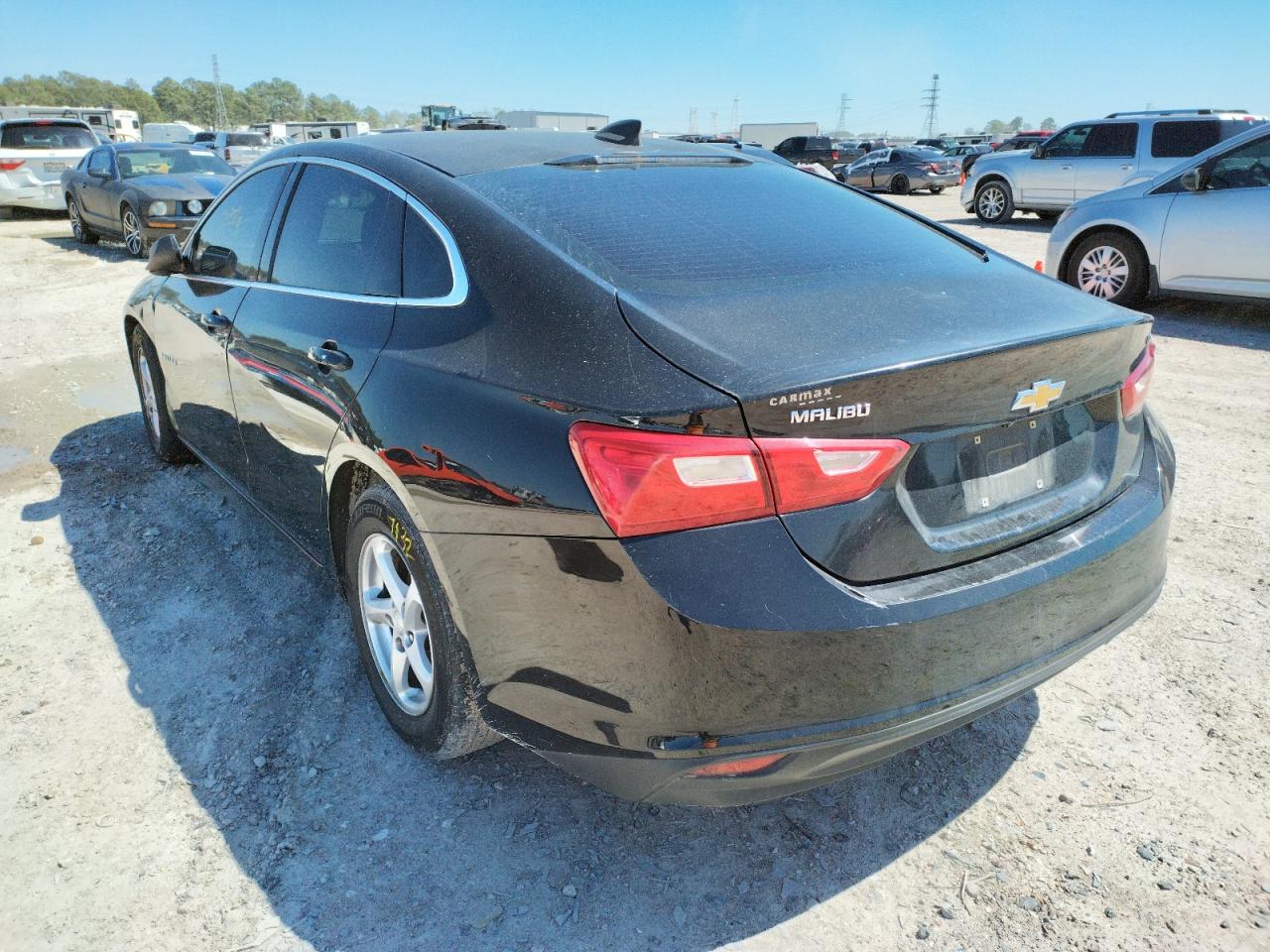 Photo 3 from auction – 2016 CHEVROLET MALIBU LS with VIN 1G1ZB5ST2GF337405