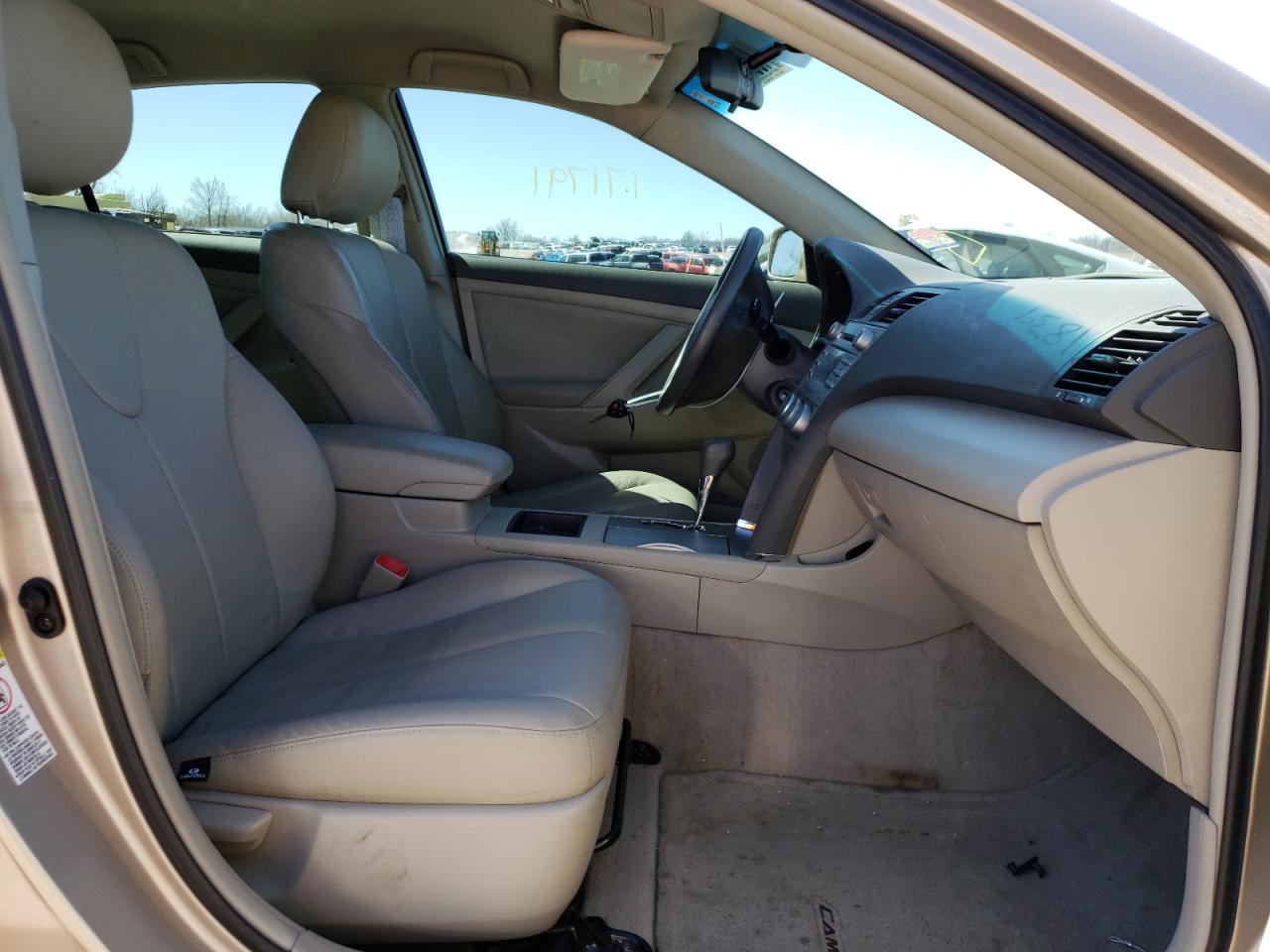 Photo 5 from auction – 2009 TOYOTA CAMRY BASE with VIN 4T1BE46KX9U371839