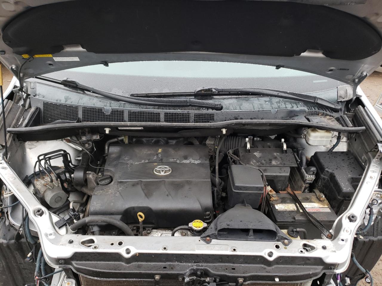 Photo 7 from auction – 2014 TOYOTA SIENNA XLE with VIN 5TDDK3DC2ES082867