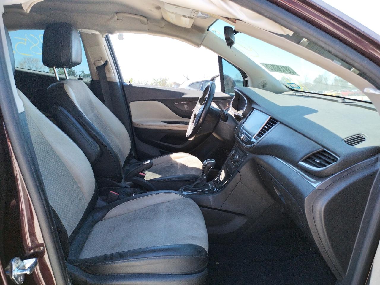 Photo 5 from auction – 2018 BUICK ENCORE PRE with VIN KL4CJASB5JB715306