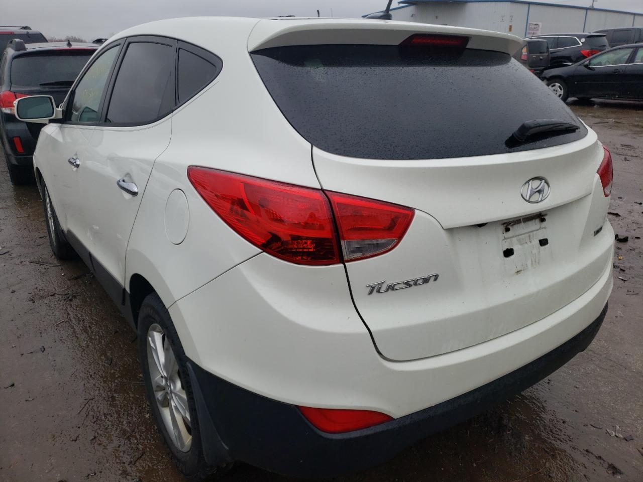 Photo 3 from auction – 2011 HYUNDAI TUCSON GLS with VIN KM8JUCAC8BU228015