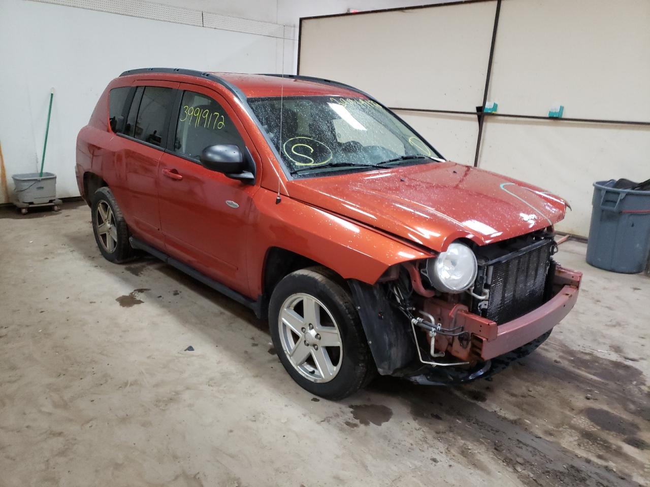 JEEP COMPASS SP 2010 with VIN 1J4NF4FB2AD536716 - Photo from auction