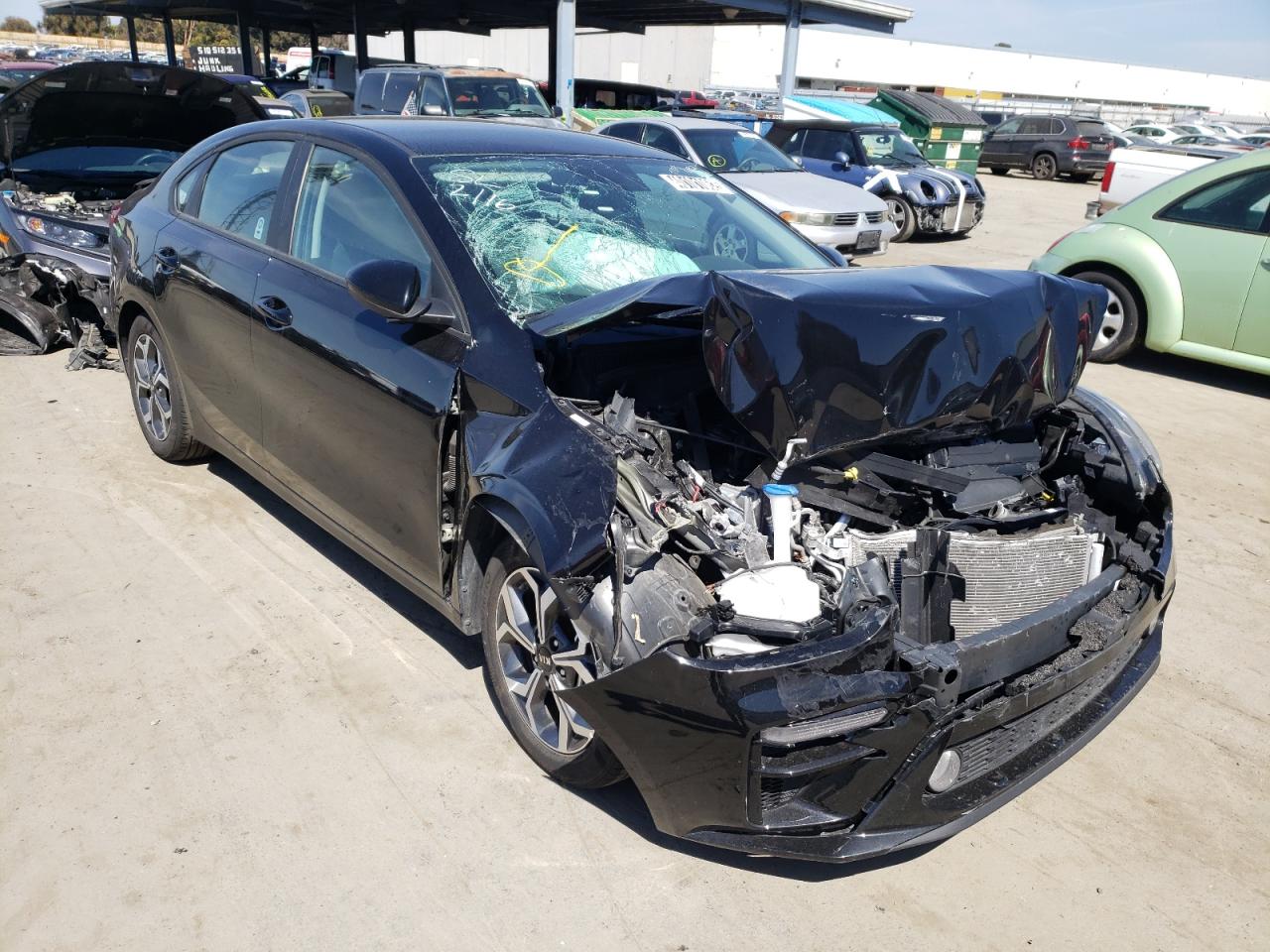 KIA FORTE FE 2021 with VIN 3KPF24AD8ME335923 - Photo from auction