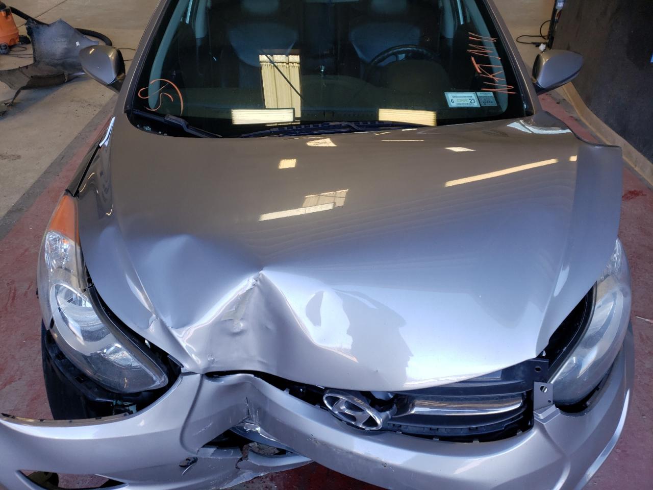 Photo 7 from auction – 2011 HYUNDAI ELANTRA GL with VIN KMHDH4AE2BU095955