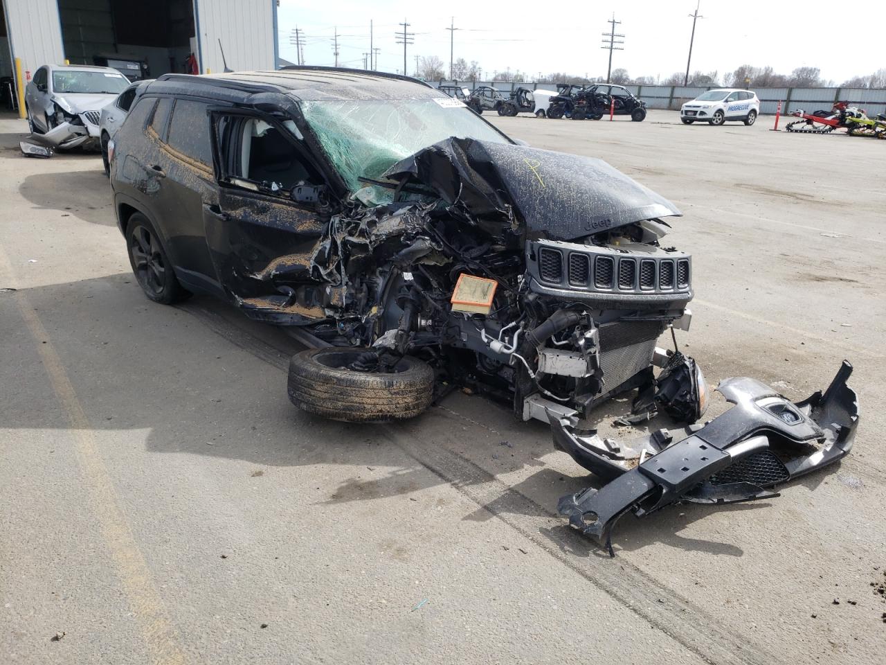 JEEP COMPASS LA 2020 with VIN 3C4NJDBB0LT245705 - Photo from auction