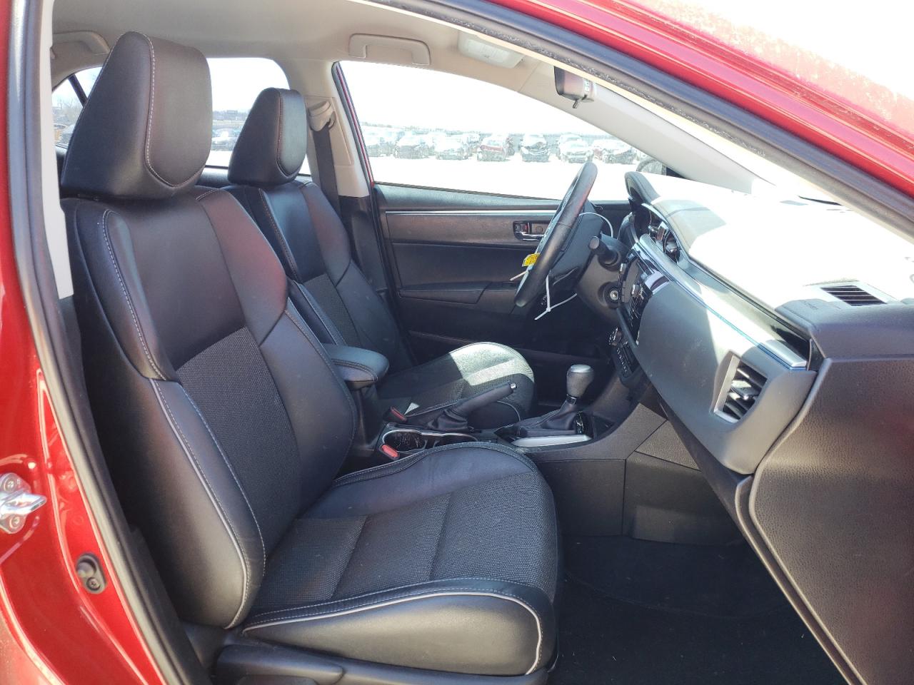 Photo 5 from auction – 2015 TOYOTA COROLLA L with VIN 5YFBURHE2FP294890