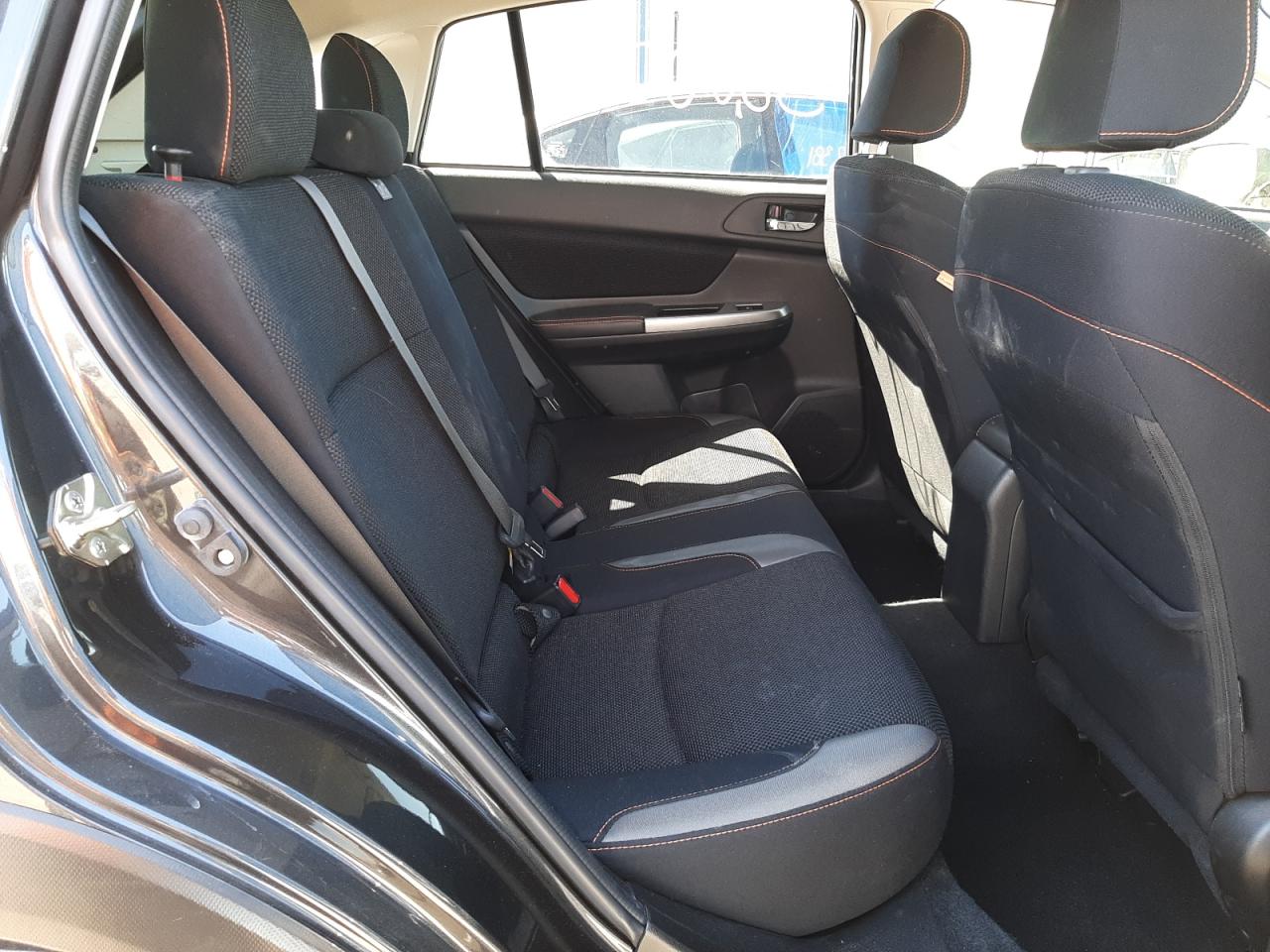 Photo 6 from auction – 2017 SUBARU CROSSTREK with VIN JF2GPABC0H8213620