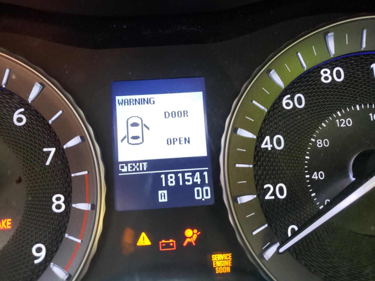 Photo 8 from auction – 2011 INFINITI M37 with VIN JN1BY1AP2BM322561