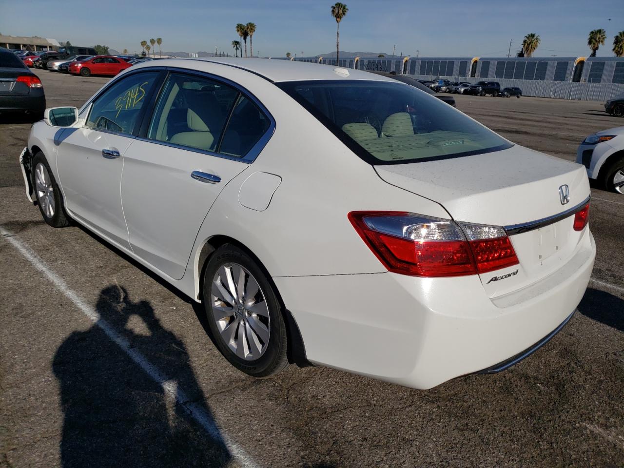 Photo 3 from auction – 2014 HONDA ACCORD EXL with VIN 1HGCR2F89EA171277