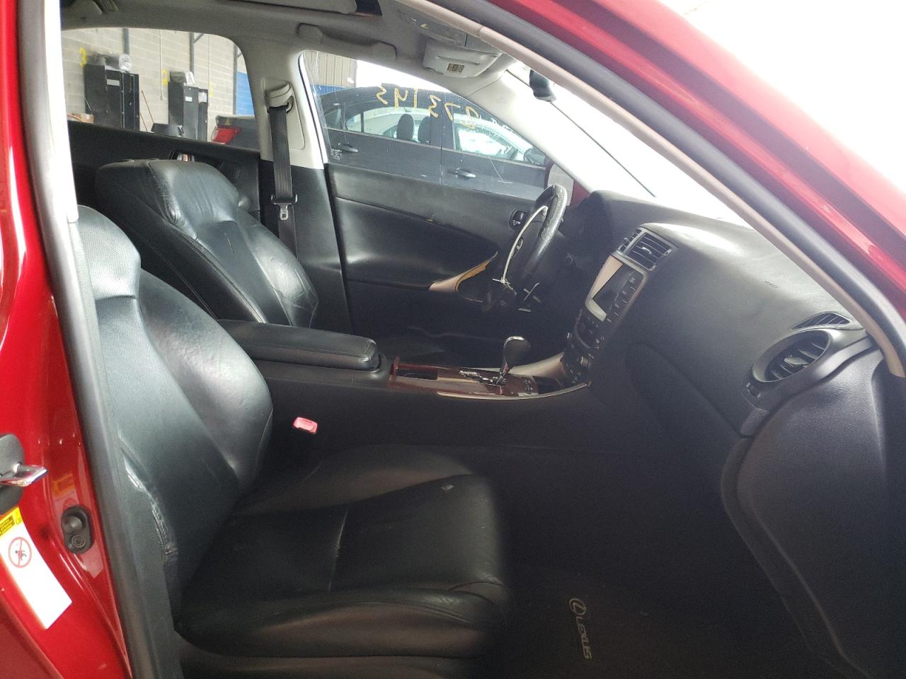 Photo 5 from auction – 2007 LEXUS IS 250 with VIN JTHCK262272008805