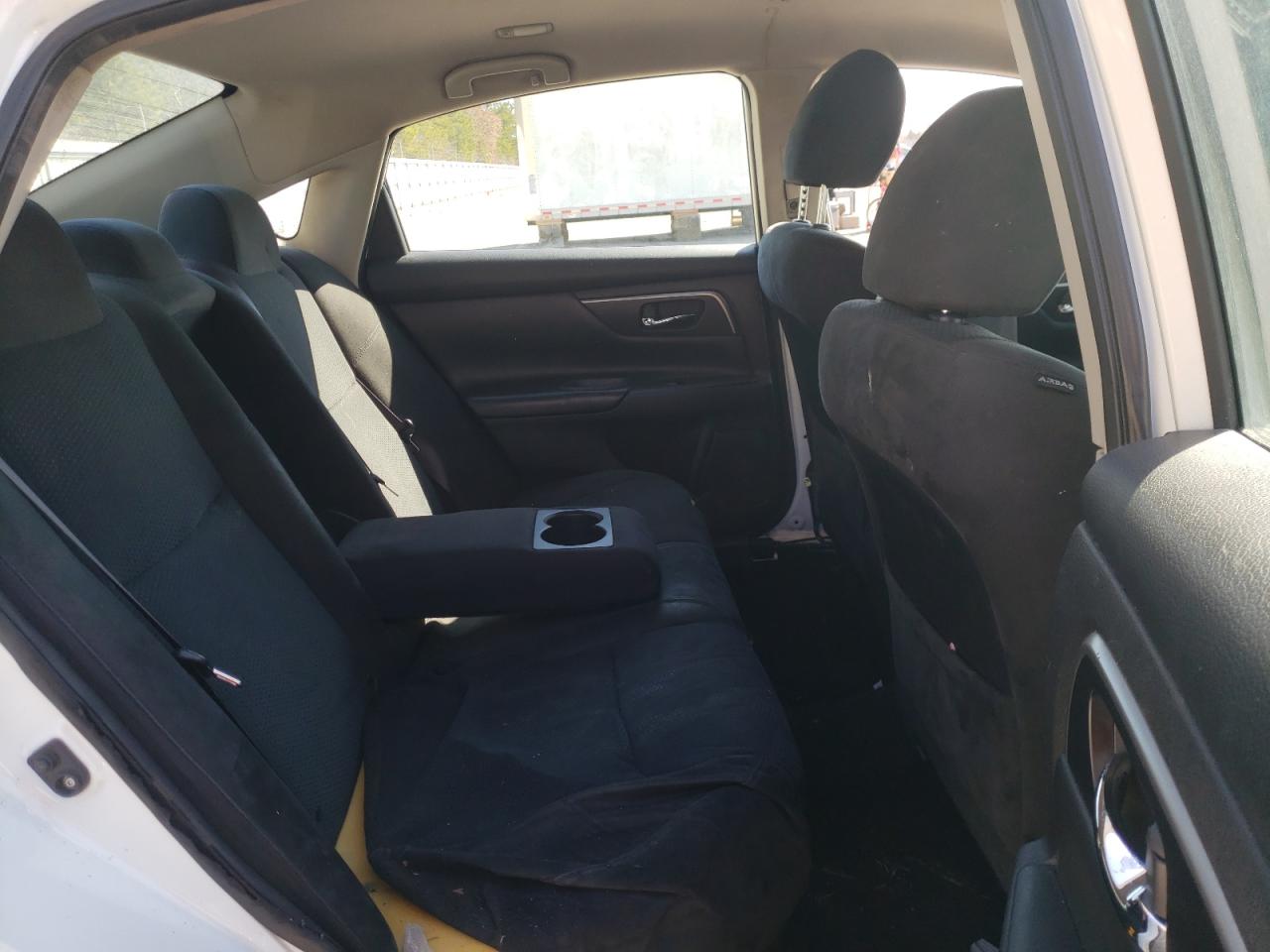 Photo 6 from auction – 2015 NISSAN ALTIMA 2.5 with VIN 1N4AL3AP2FN860976