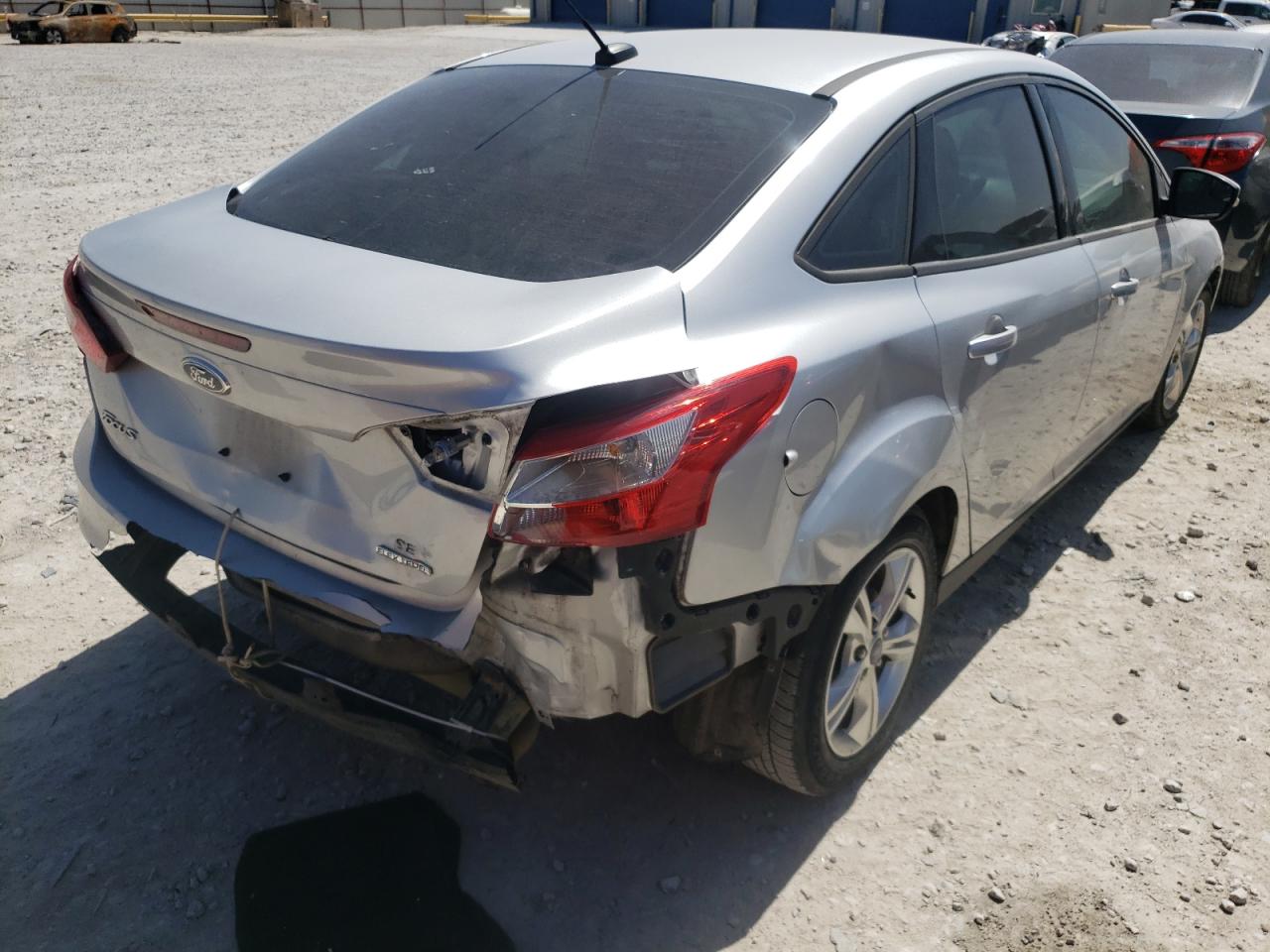 Photo 4 from auction – 2014 FORD FOCUS SE with VIN 1FADP3F22EL108588