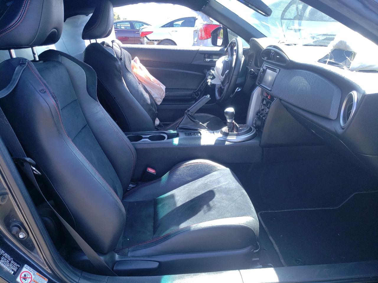 Photo 5 from auction – 2015 SUBARU BRZ 2.0 LI with VIN JF1ZCAC18F8607045