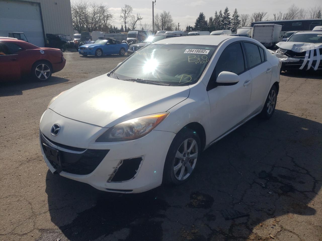 Photo 2 from auction – 2010 MAZDA 3 I with VIN JM1BL1SG6A1233439
