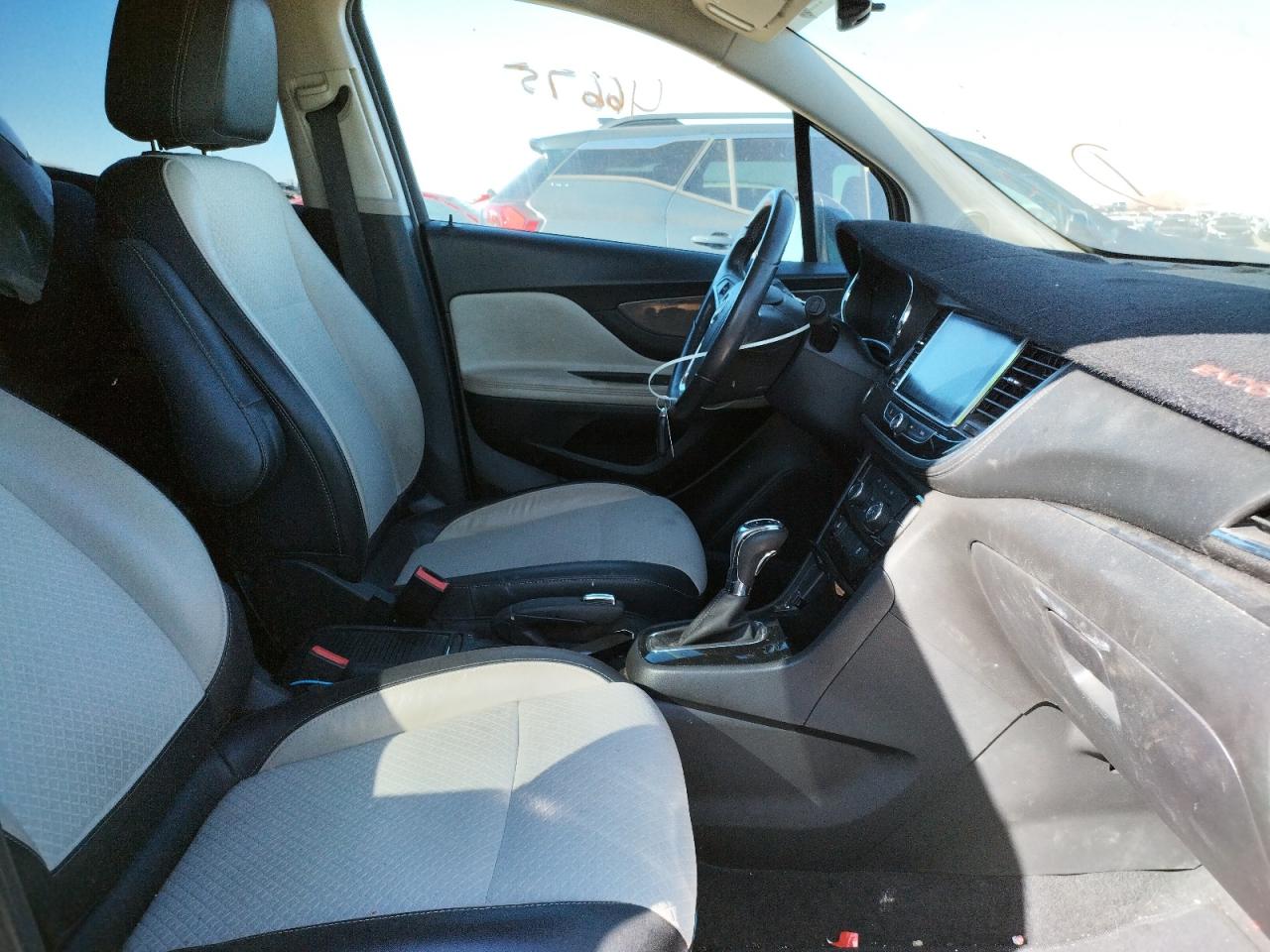 Photo 5 from auction – 2017 BUICK ENCORE PRE with VIN KL4CJASB1HB249299