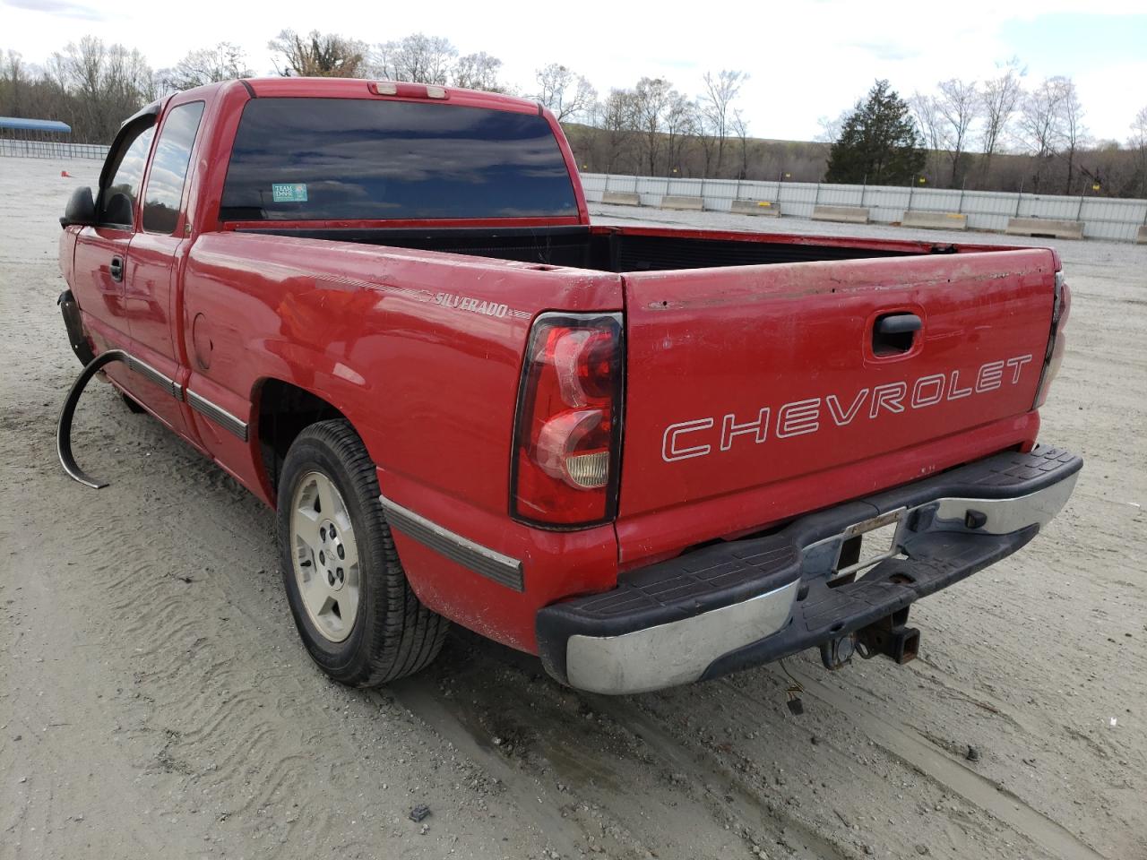 Photo 3 from auction – 2005 CHEVROLET SILVERADO with VIN 2GCEC19V251194561