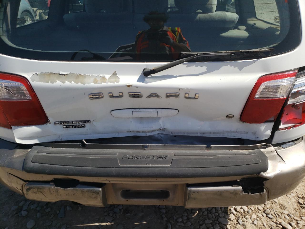 Photo 9 from auction – 2002 SUBARU FORESTER S with VIN JF1SF65562H738524
