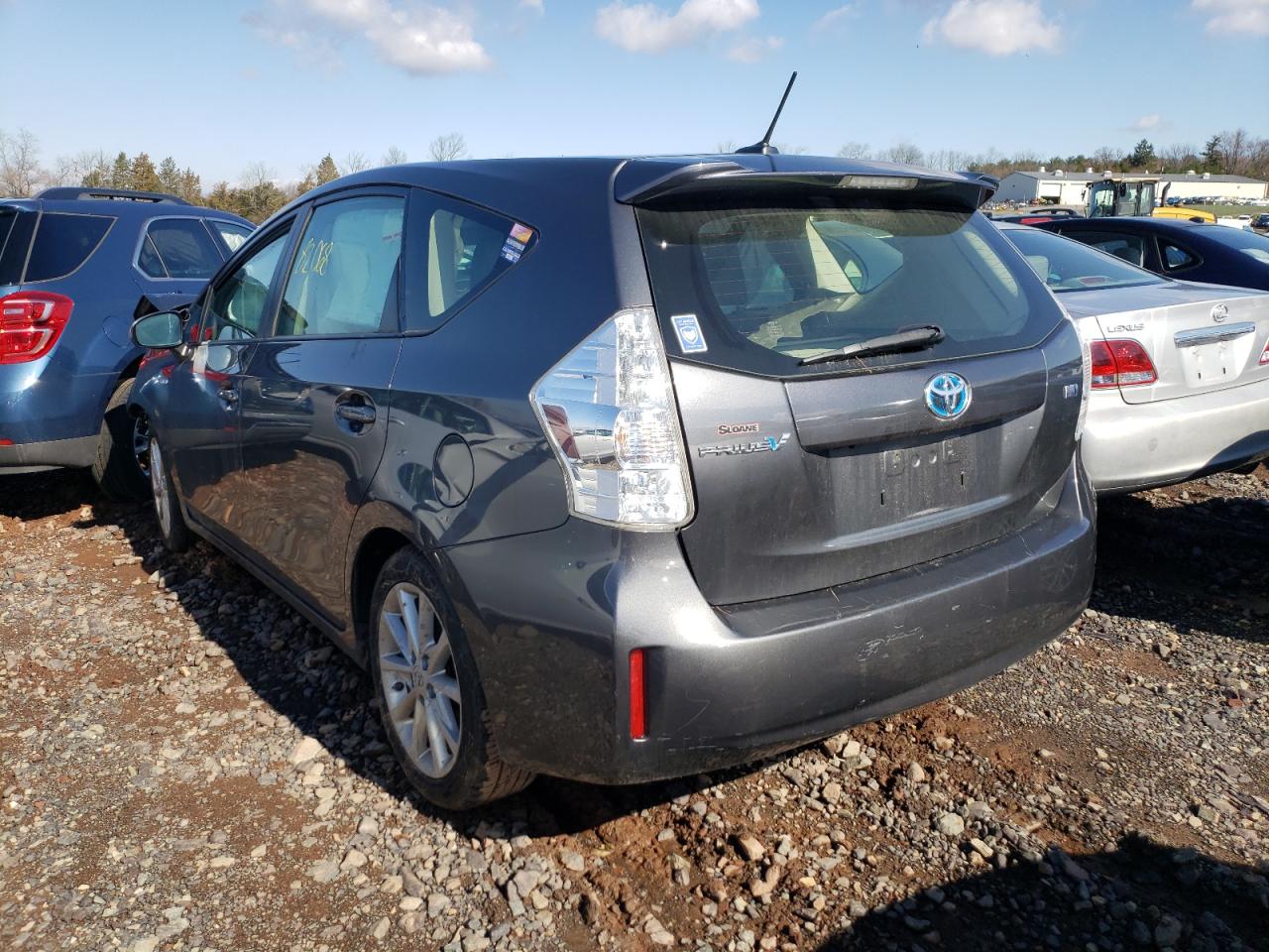 Photo 3 from auction – 2012 TOYOTA PRIUS V with VIN JTDZN3EU6C3156861